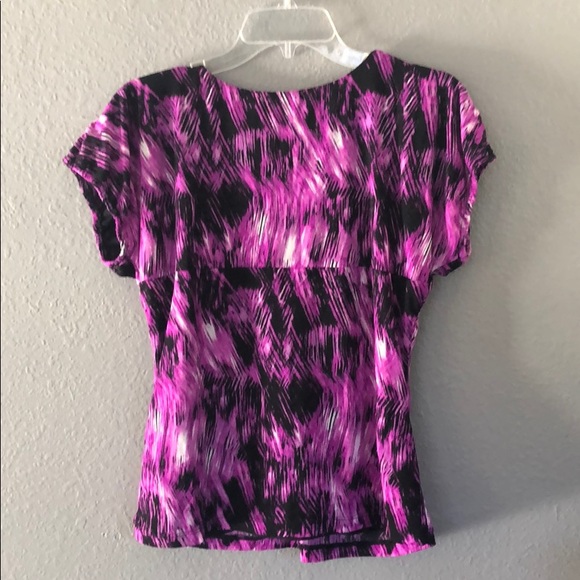 Pretty blouse - Picture 3 of 4